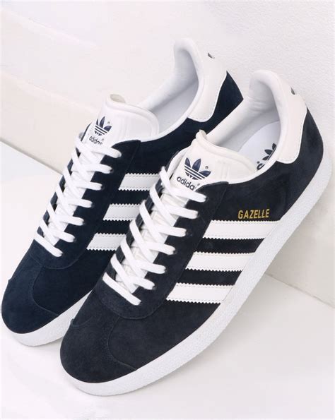 Adidas Gazelle Classic Trainers Navy/White| 80s casual classics