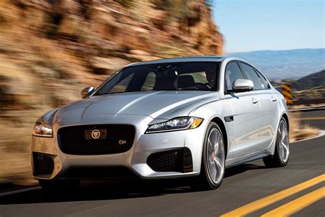 2019 Jaguar XF Review - Autotrader