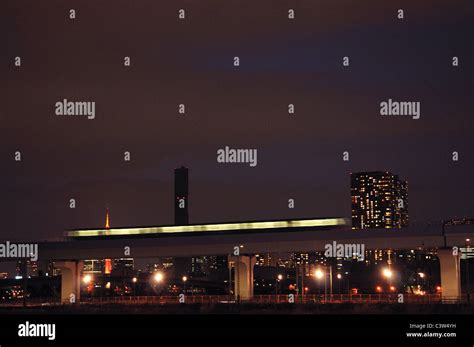 Yurikamome at Night Stock Photo - Alamy