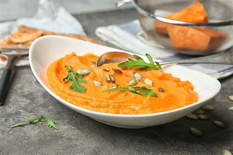 Pumpkin Mash Recipe: Making Your Own Pumpkin Puree is Easy as Pie