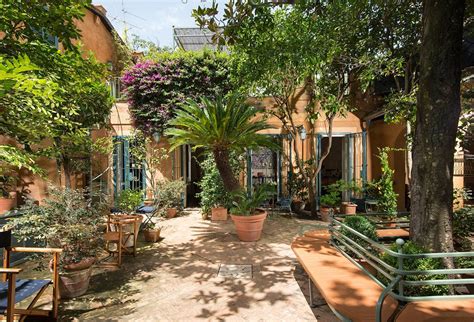 Charming Guest House & luxury B&B - Bed & Breakfast - Roma | Rome ...