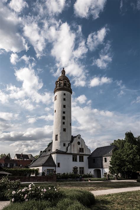 Free Images : outdoor, lighthouse, architecture, building, bush, tower, publicdomain, nautical ...