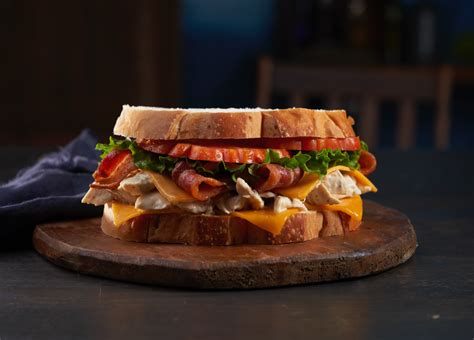 Chicken, Bacon Ranch Sandwich Recipe | Sargento® Foods Incorporated