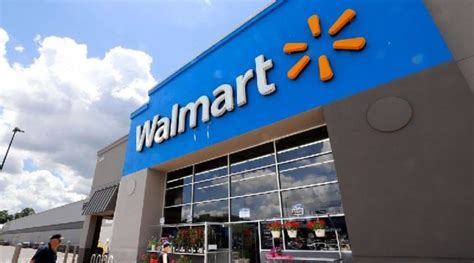 Business Model of Walmart – How Does Walmart Make Money?