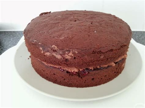 Chocolate Victoria Sponge Cake - Geoff's Baking Blog