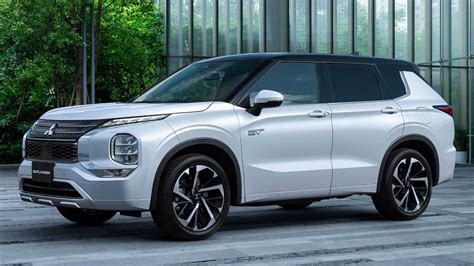 2023 Mitsubishi Outlander PHEV Gets 54 Miles Of Electric-Only Range : r/electricvehicles