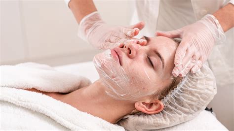 Skin rejuvenation: do you need it and what are the best treatments?