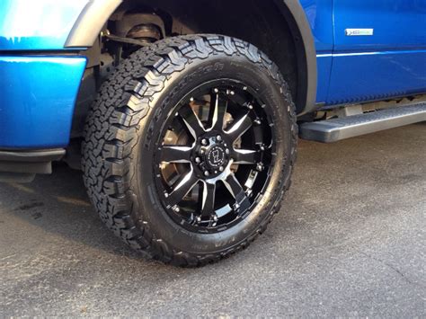 New Tires(275/60/r20) And wheels installed - Ford F150 Forum ...