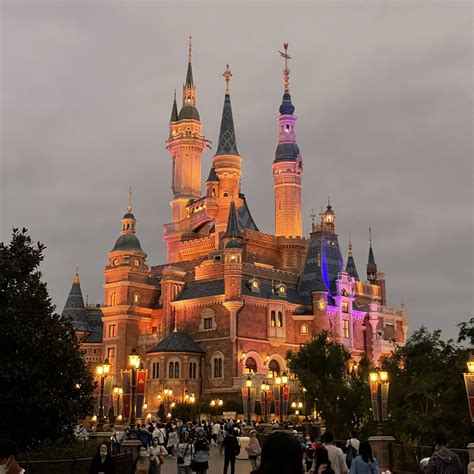 Shanghai Disney Resort Travel Guide 2024 - Things to Do, What To Eat ...