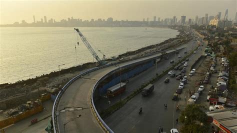 Mumbai Coastal road to be complete by November 2023: BMC | Mumbai news - Hindustan Times