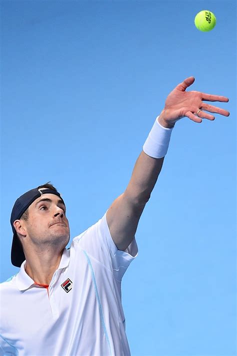 John Isner Is Always Looking for Extra Leg Room - The New York Times