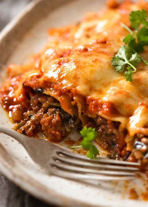 Spinach Beef Cannelloni (Manicotti) | RecipeTin Eats