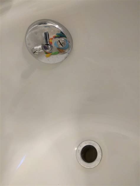 How can I remove this bathtub drain - Home Improvement Stack Exchange
