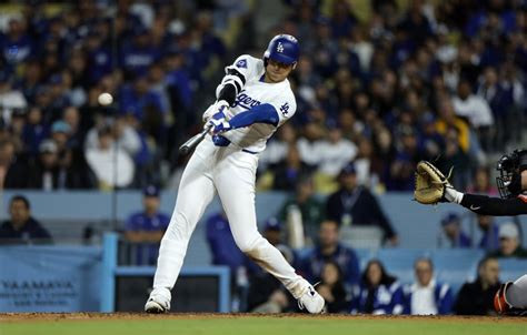 Dodgers Fan's Shohei Ohtani Home Run Catch Highlights League-Wide Issue - Newsweek