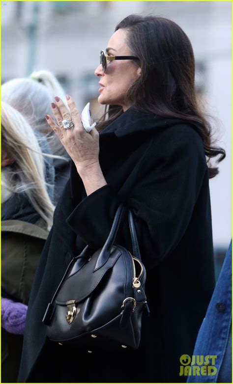 Photo: demi moore blindfilming 08 | Photo 3513323 | Just Jared ...