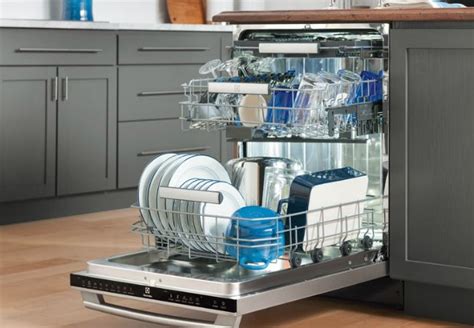 The Best Dishwashers of 2024 | Best dishwasher, Electrolux kitchen, Dishwasher