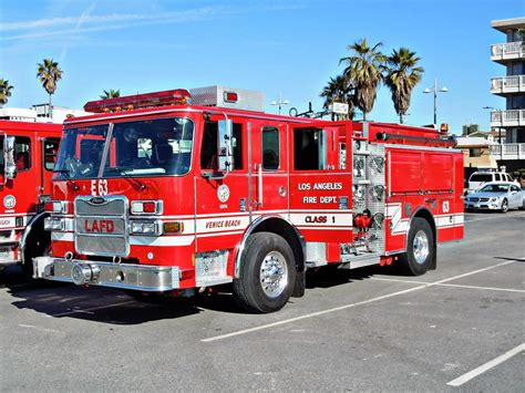 LOS ANGELES FIRE DEPARTMENT | Engine 63 (2007 Pierce Arrow X… | Flickr