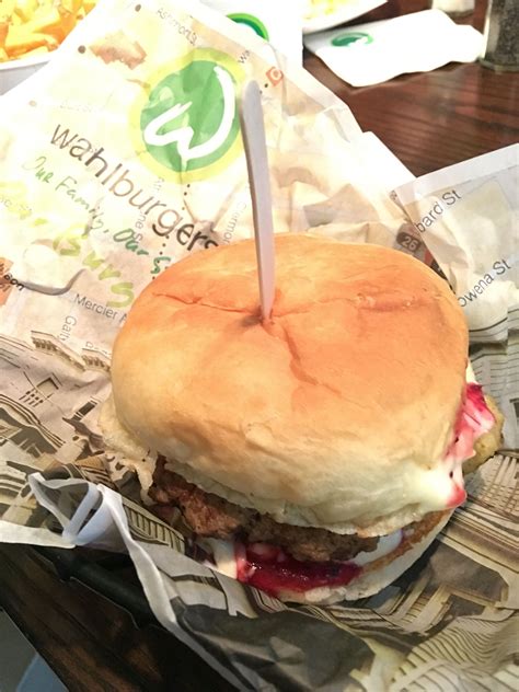 Thanksgiving Burger at Wahlburgers Orlando, FL Amazing! Orlando Fl ...