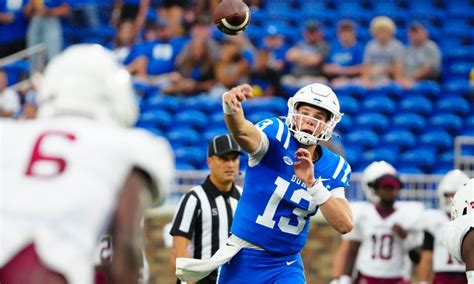 Notre Dame football expected to pursue Duke transfer QB Riley Leonard