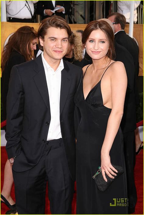 Photo: emile hirsch brianna domont sag awards 2009 15 | Photo 1680011 | Just Jared ...