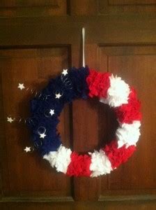 Easy Patriotic Wreaths for Labor Day Holiday - family holiday.net/guide to family holidays on ...