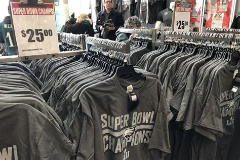 Eagles fans are buying the most Super Bowl merch ever | PhillyVoice