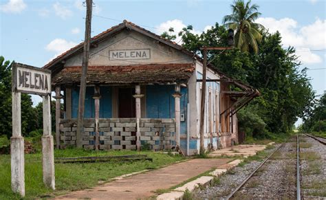 The Ghost Towns Left Behind by Cuba’s Shuttered Sugar Mills · Global Voices