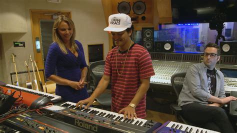 Bruno Mars on songwriting - 60 Minutes Overtime - CBS News