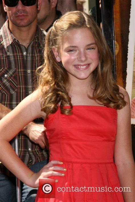 Madison Davenport - Premiere of Kit Kittredge held at The Grove | 2 Pictures | Contactmusic.com