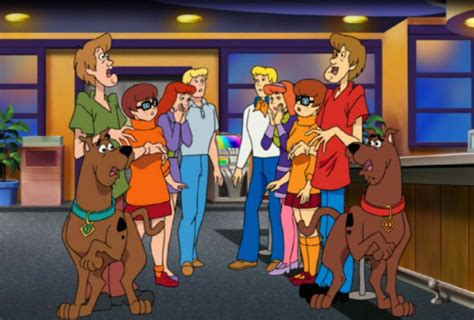 Scooby-Doo and the Cyber Chase (2001)