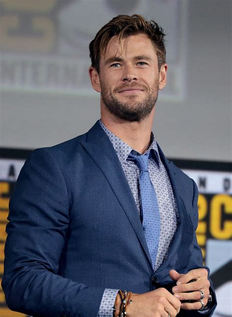 Chris Hemsworth - Wikipedia