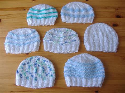 Marianna's Lazy Daisy Days: Knitted Baby Boy Hats