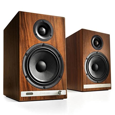 10 Best Powered Bookshelf Speakers 2024 | There's One Clear Winner ...