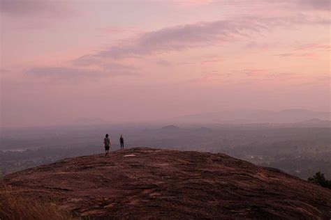 Sunrise From Pidurangala Rock, Sri Lanka's Most Beautiful Viewpoint ...