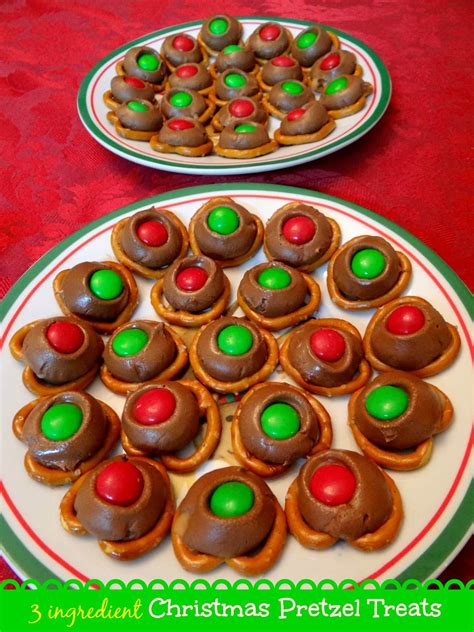 3 ingredient Christmas Pretzel Treats {Recipe} - Mommy Snippets