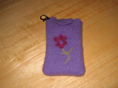 Home Made Originals: Lavendar Cell phone case