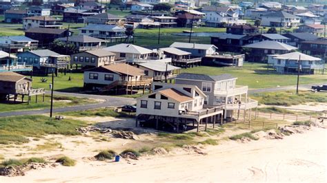 Photos: Galveston Island before and after Hurricane Ike | khou.com