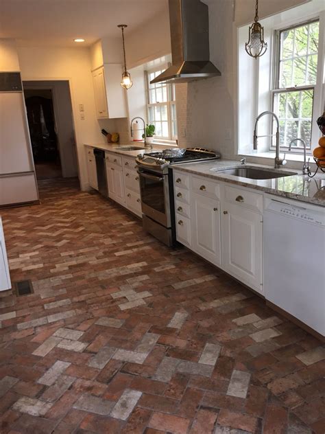 10+ Brick Flooring For Kitchen - DECOOMO