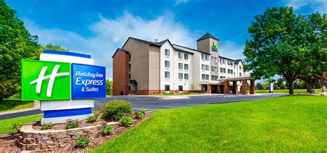 HOLIDAY INN EXPRESS & SUITES COON RAPIDS-BLAINE AREA, AN IHG HOTEL ...