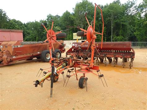 KUHN HAY TEDDER (C-2) - J.M. Wood Auction Company, Inc.