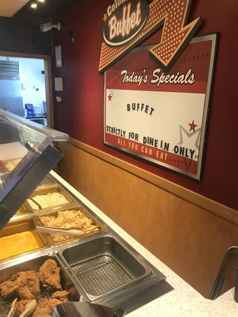 Went on a road trip and found a KFC buffet. : r/mildlyinteresting