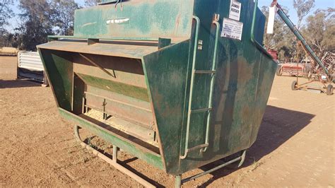 Arrow Jumbo Cattle Feeder 5tonne | Livestock Equipment - Livestock