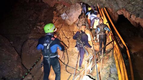 Thai cave rescue Highlights: Healthiest of boys taken out first, next phase of operation to ...