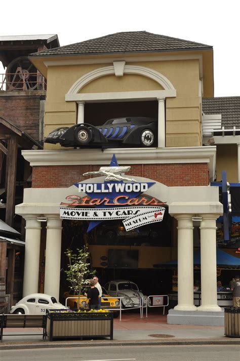 hollywood star cars museum photos - Lavern Weller