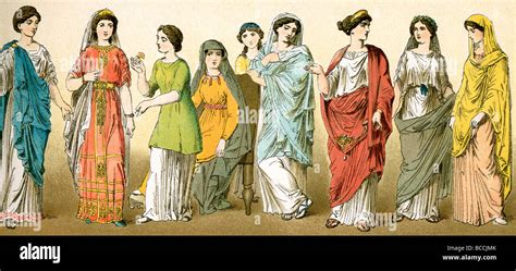 The figures represent ancient Roman women Stock Photo - Alamy