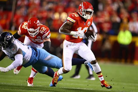 Week 10 Fantasy Waiver Wire Rankings 2022 - Wolf Sports