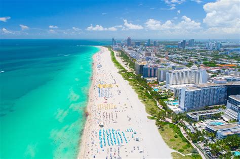 16 Best Miami Beaches to Visit Right Now for a Perfect Beach Day