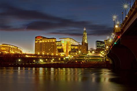 Hartford Skyline Photograph by Jonathan Steele