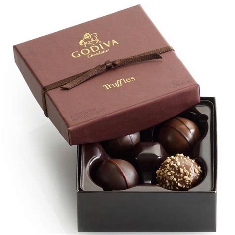 Godiva Signature Chocolate Truffles Gift Box - 4 Pc. • Chocolate Gift ...