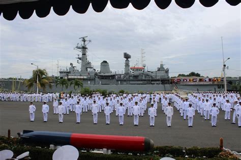 Armada del Ecuador abre reclutamiento para bachilleres | Metro Ecuador